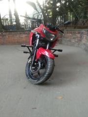 TVS Apache RTR 160 4V